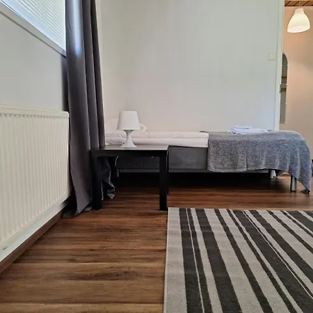 Spacious For 5 *