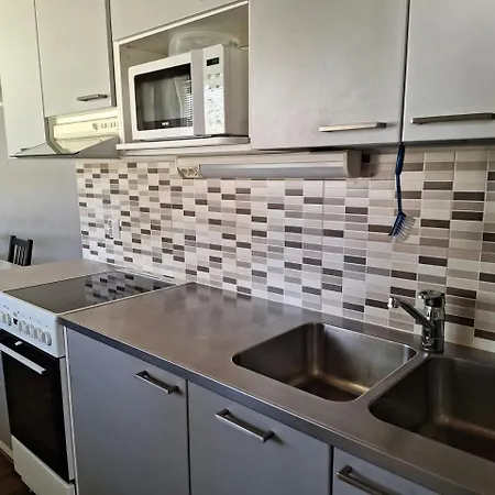 Spacious For 5 Apartament Sodankylä