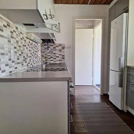 Apartament Spacious For 5