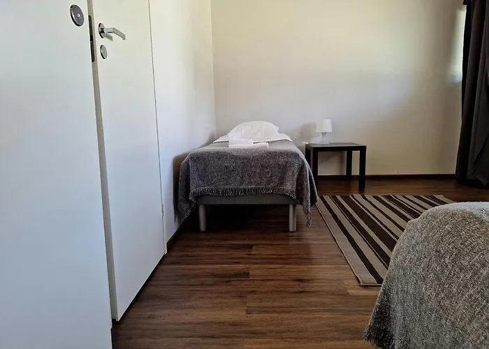 Spacious For 5 * סודנקילה